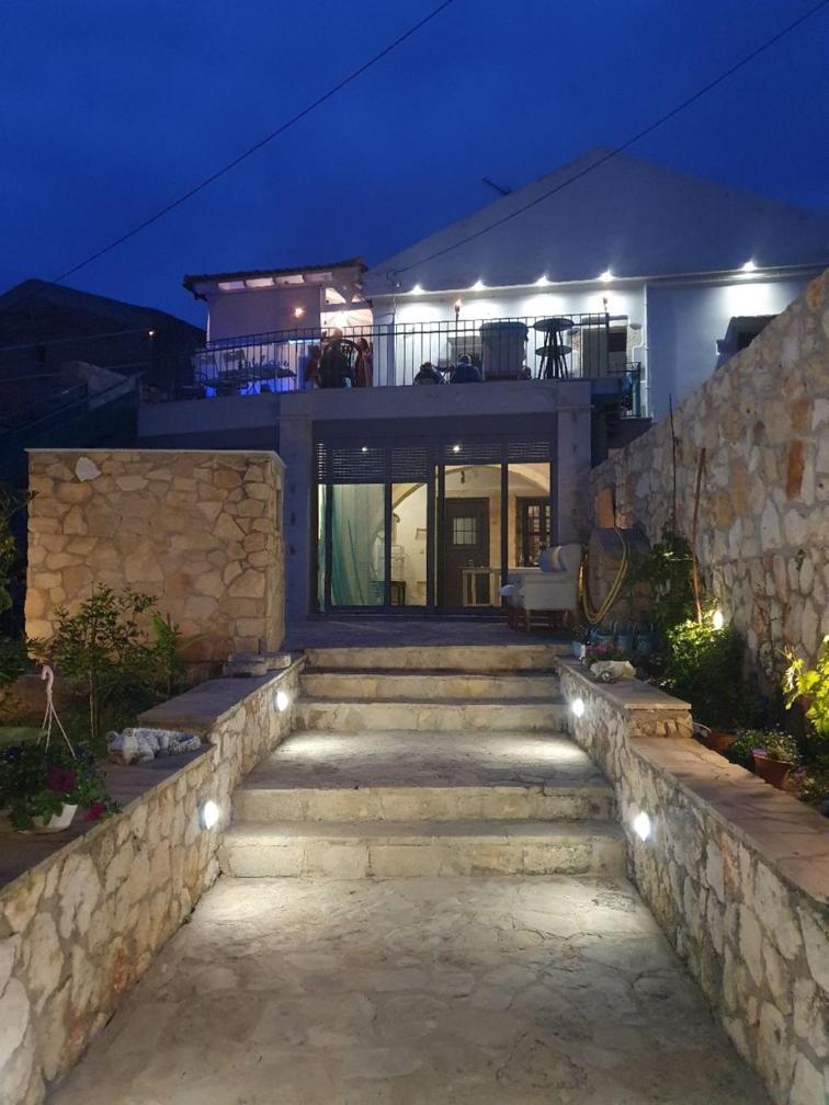 Old Zorbas Place Kokkino Chorio Екстер'єр фото